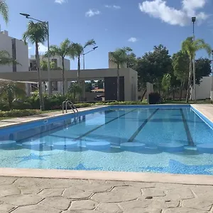Yellowsub Cancún