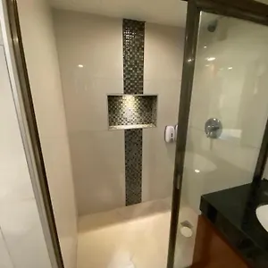 Ocean View Giness Appartement