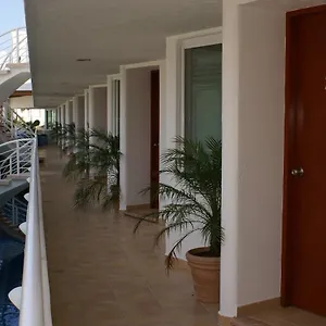 Riviera Apartment